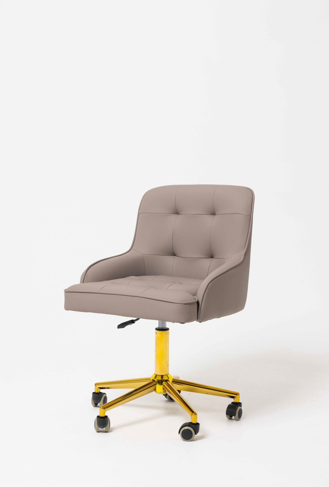 Chloe Beauty Chair