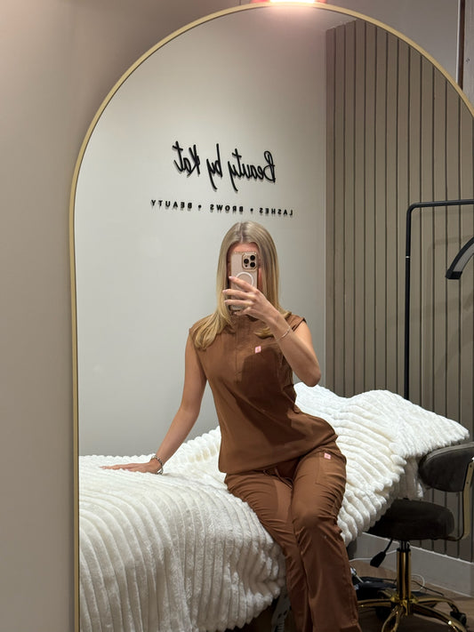 Beauty uniform - Brown